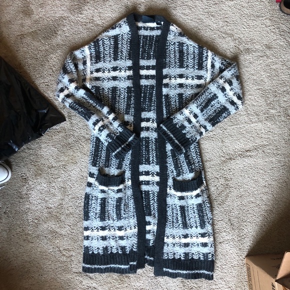 Anthopologie Cardigan - Picture 5 of 9